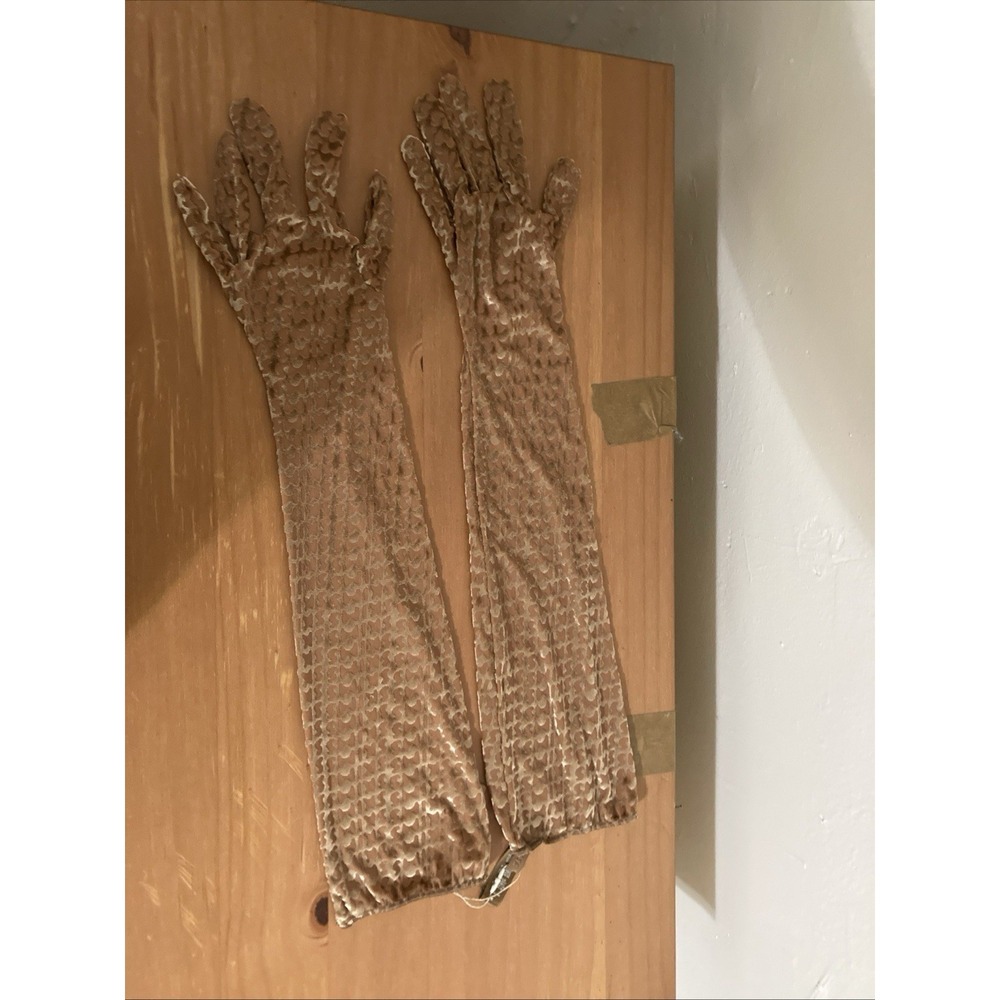 NWT SKIMS Chai Brown Velvet Monogram Long Gloves Women's Small M - Picture 2 of 4